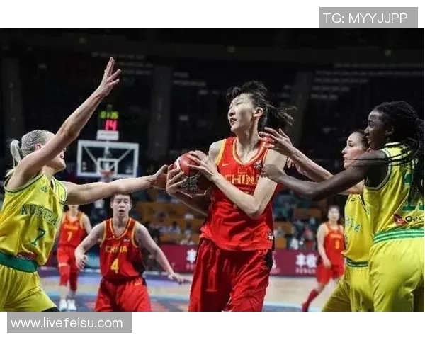 印度女篮挑战澳洲女篮实力对决展现亚洲与大洋洲的篮球魅力