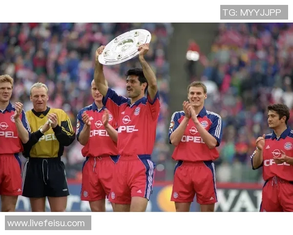 孟菲尔斯与布朗激战正酣谁能在这场对决中笑到最后